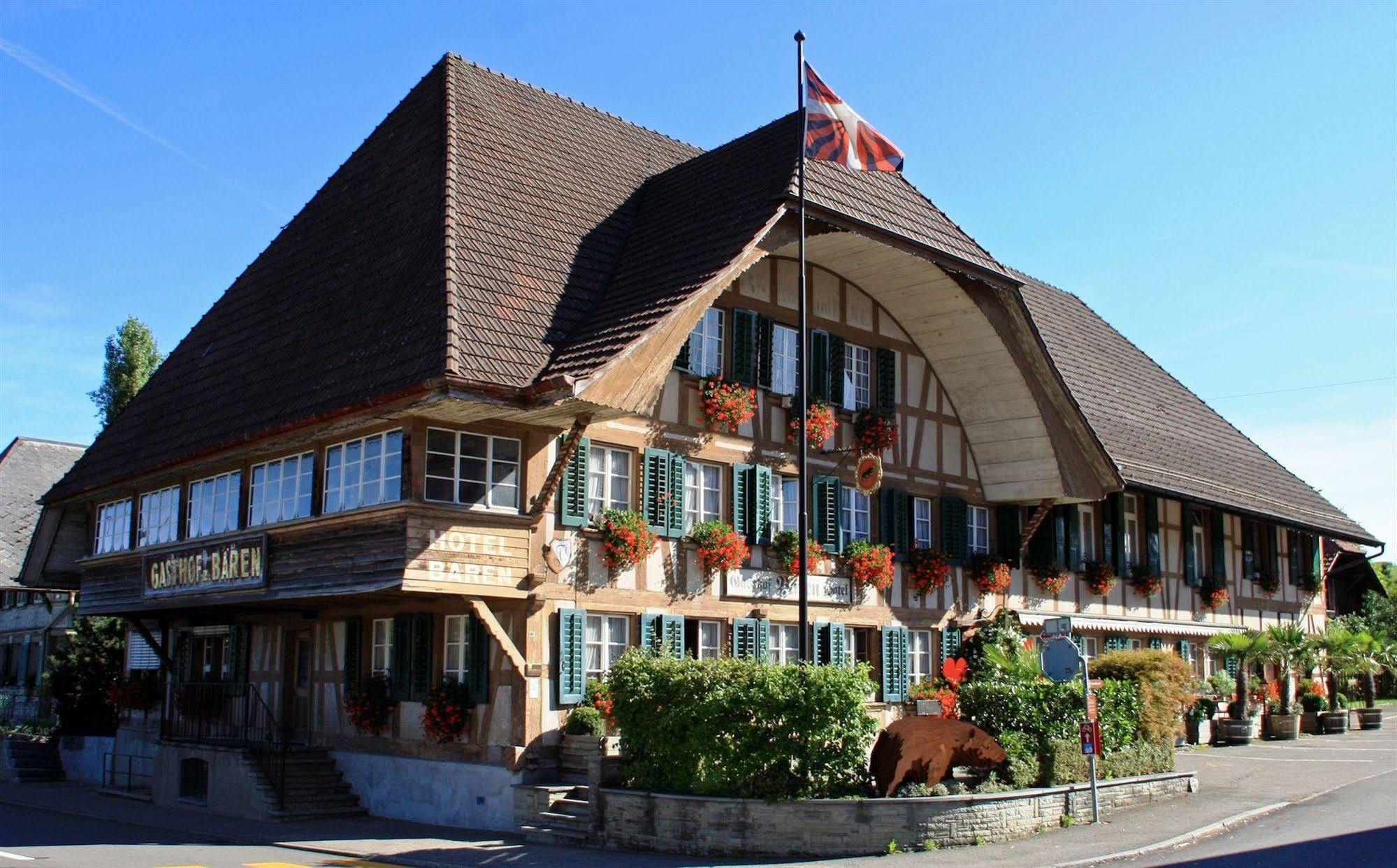 Landgasthof Baeren Madiswil Exterior photo
